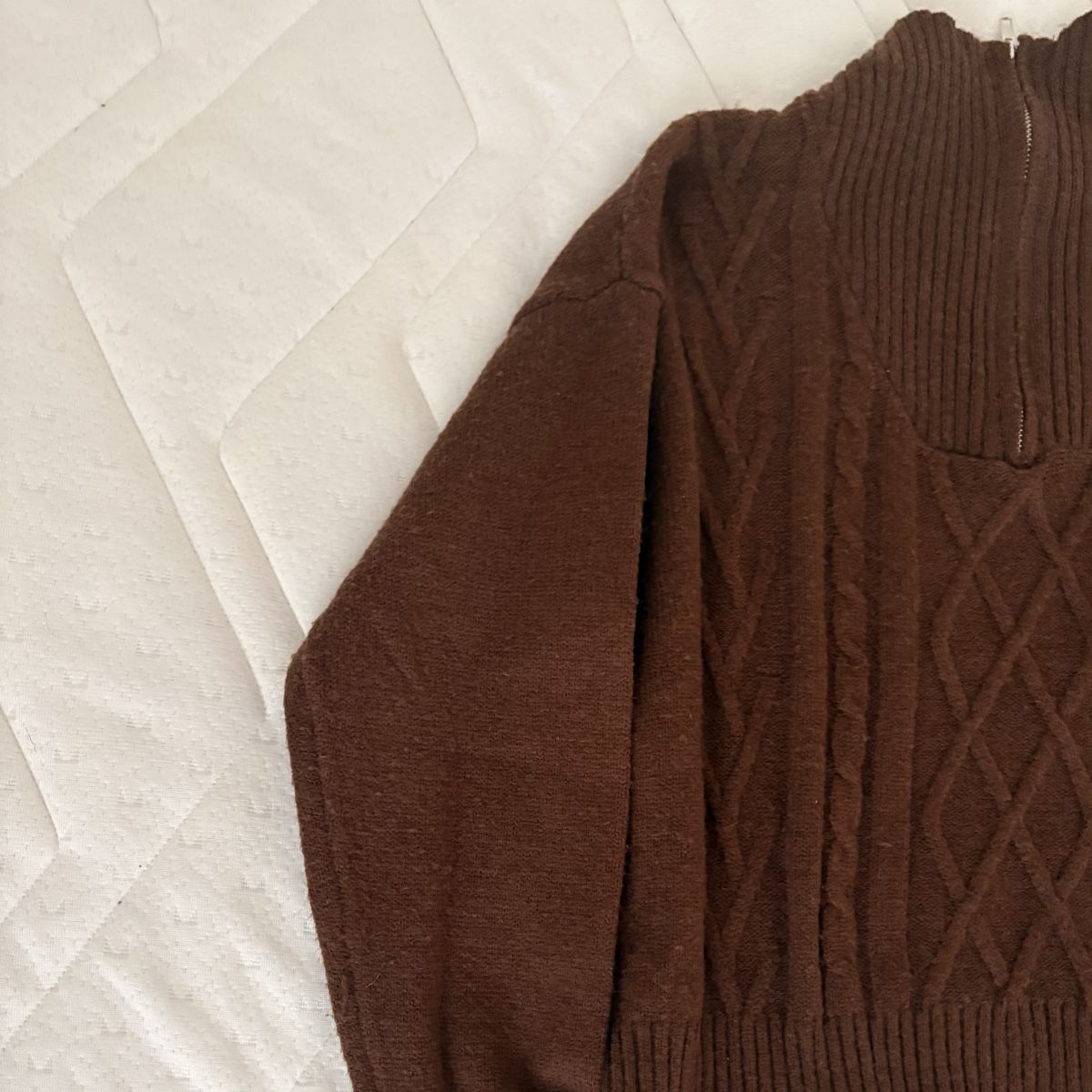Maglioni & Felpe: Brauner Strickpullover mit Reissverschluss – Nuovo (secondo la descrizione) da Brünisried venduto da Livtsukki2ndHand 3