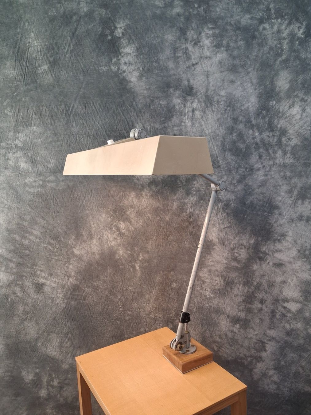 Lampen: Restaurierte  Werkstatt Lampe Midgard DDR – Gebraucht aus Winterthur von lampenretter 2