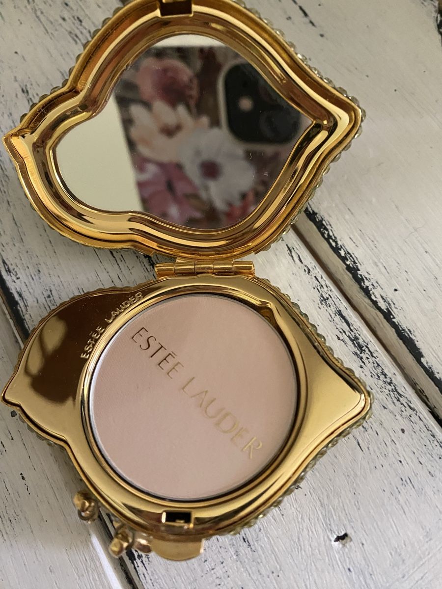 Estée Lauder Make-up: Estee Lauder Luxus Puderdose Vogel pressed Powder – Nuovo (secondo la descrizione) da Schönenberg ZH venduto da Pfupfli1 2