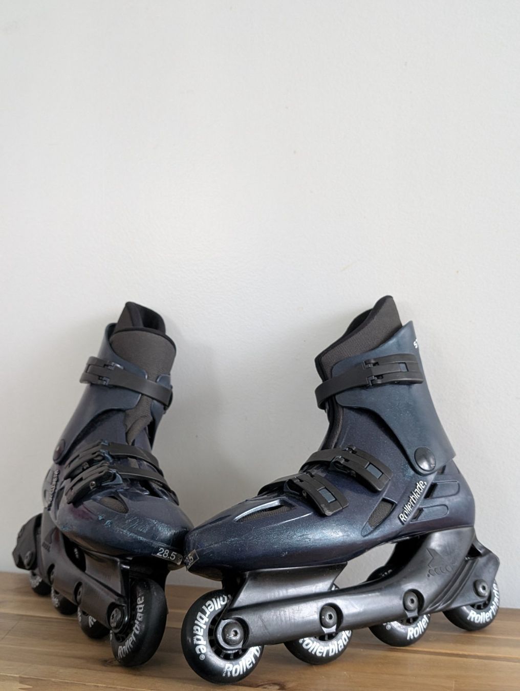Patins à roul. & inline: Inline Skates Rollerblade Super Stradablade Grösse 44 – D'occasion à Neuenhof par mlw_w98j 4