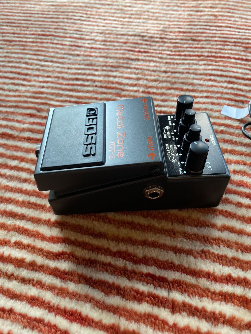 Boss Musikinstrumente: Boss-MT-2 + Adapter(!), Orig.Verpackung – Neu (gemäss Beschreibung) aus Chur von mau_fz5d 1