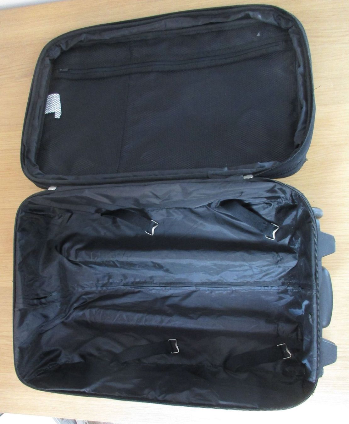 Reisekoffer: Reisekoffer mit 2 Rollen – Gebraucht aus Langnau i. / E. von ferrari017 1