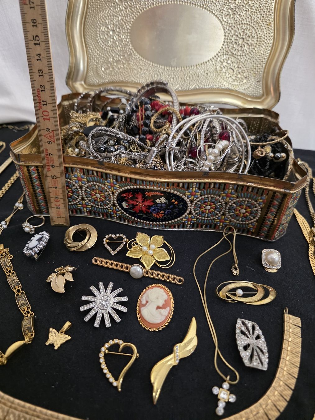 Altri gioielli: Schmuckkonvolut Damen  Modeschmuck gemischt  – Usato da Wolfertswil venduto da Antiko 5