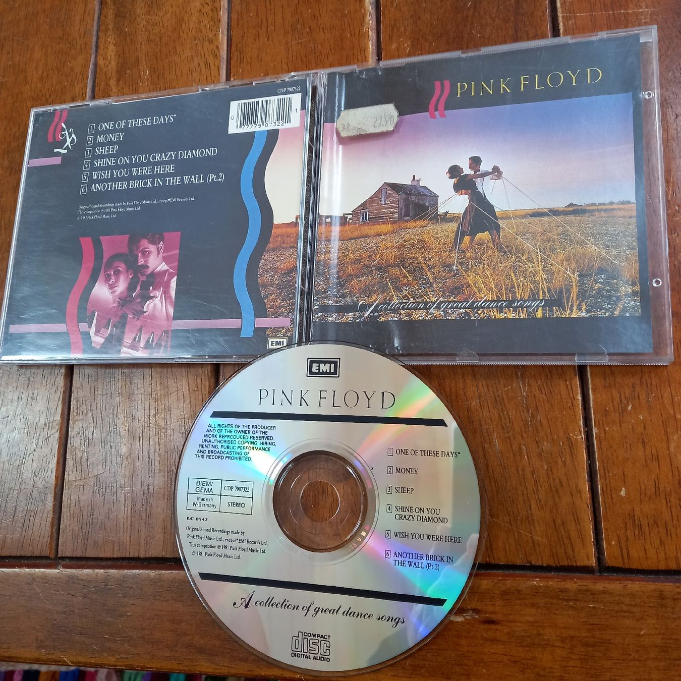 CD: Pink Floyd- a collection... – Usato da St-Cergue venduto da VeganWarrior