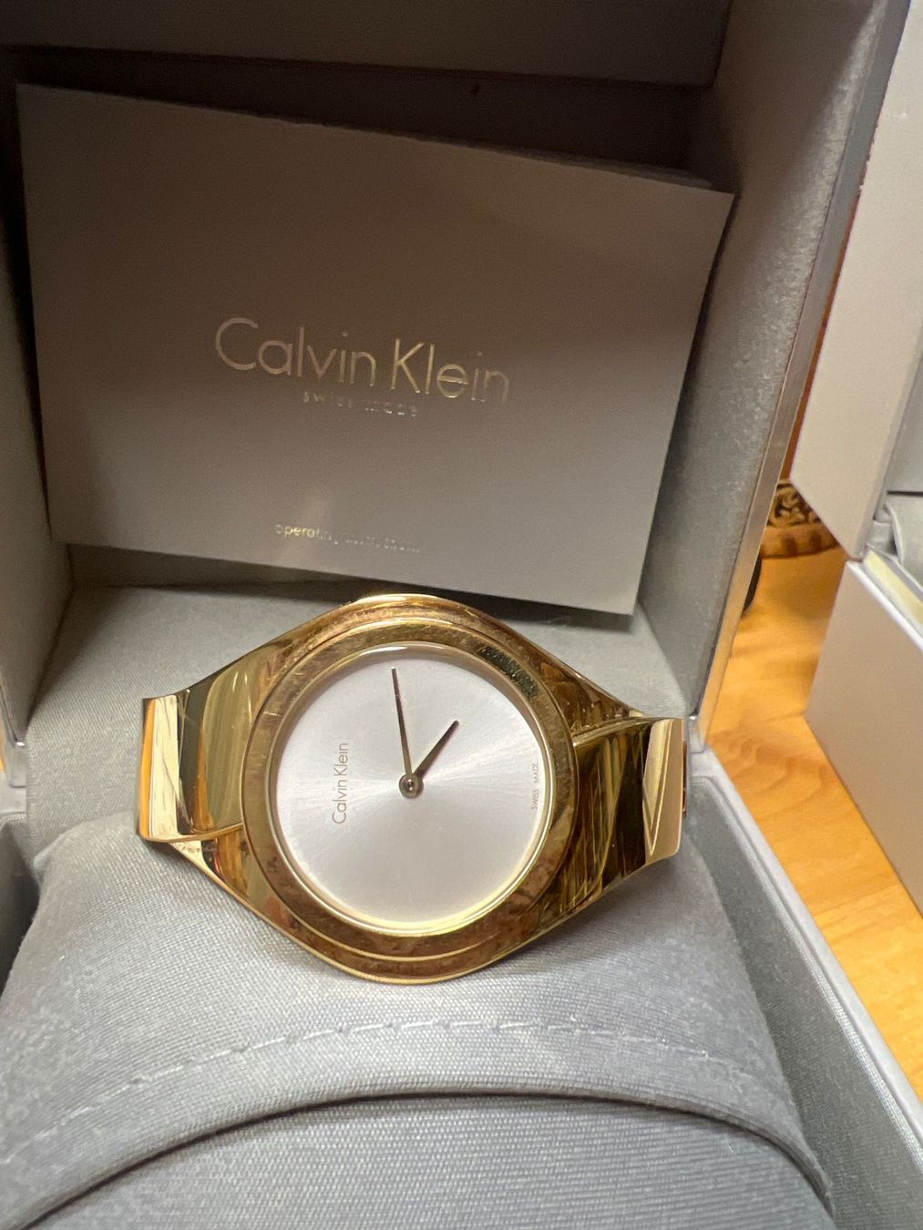 Calvin Klein Uhren: Schöne Spangen Uhr Calvin Klein – Gebraucht aus Maienfeld von 8796