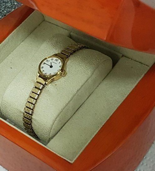 Orologi: SEKONDA Damenuhr QUARTZ – Usato da Pratteln venduto da Bmw0107