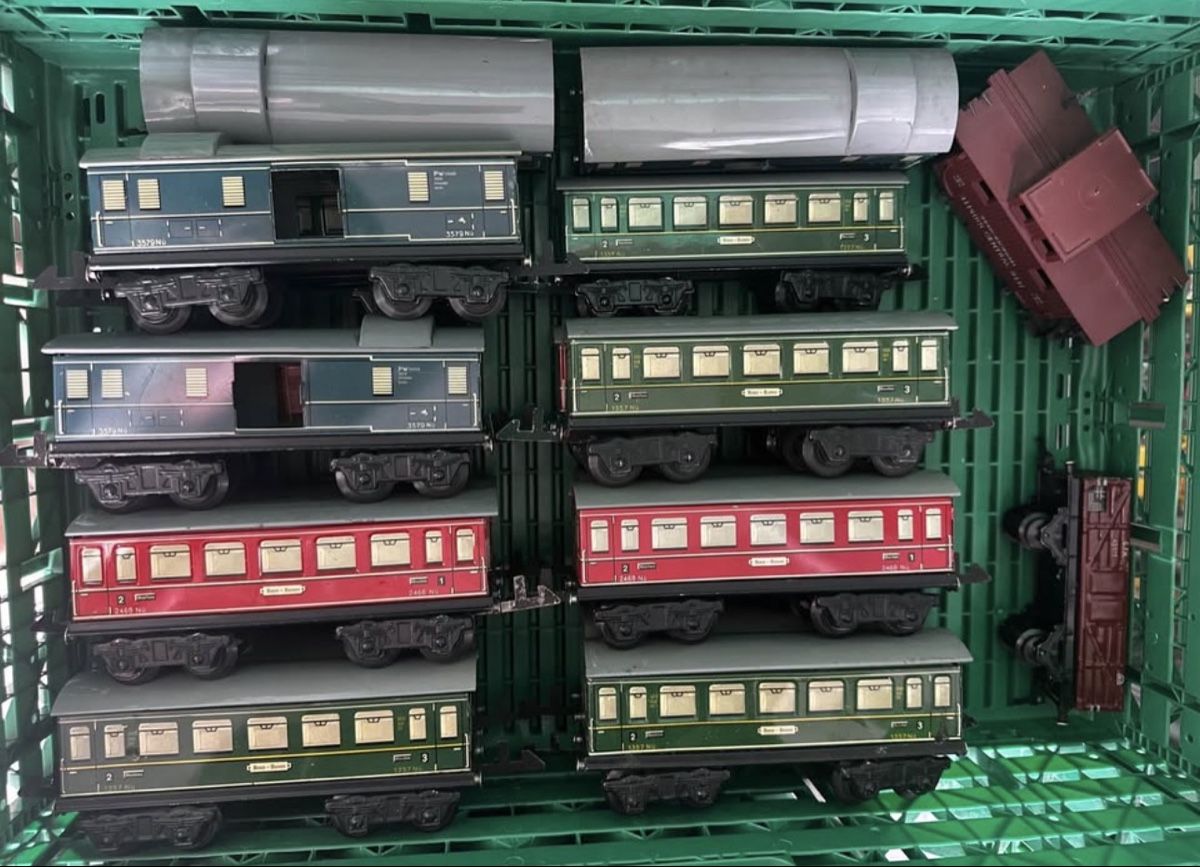 Modelleisenbahnen: Spur 0 Loks und Wagen ab 599.- – Gebraucht aus Sennwald von HARO-Import 3