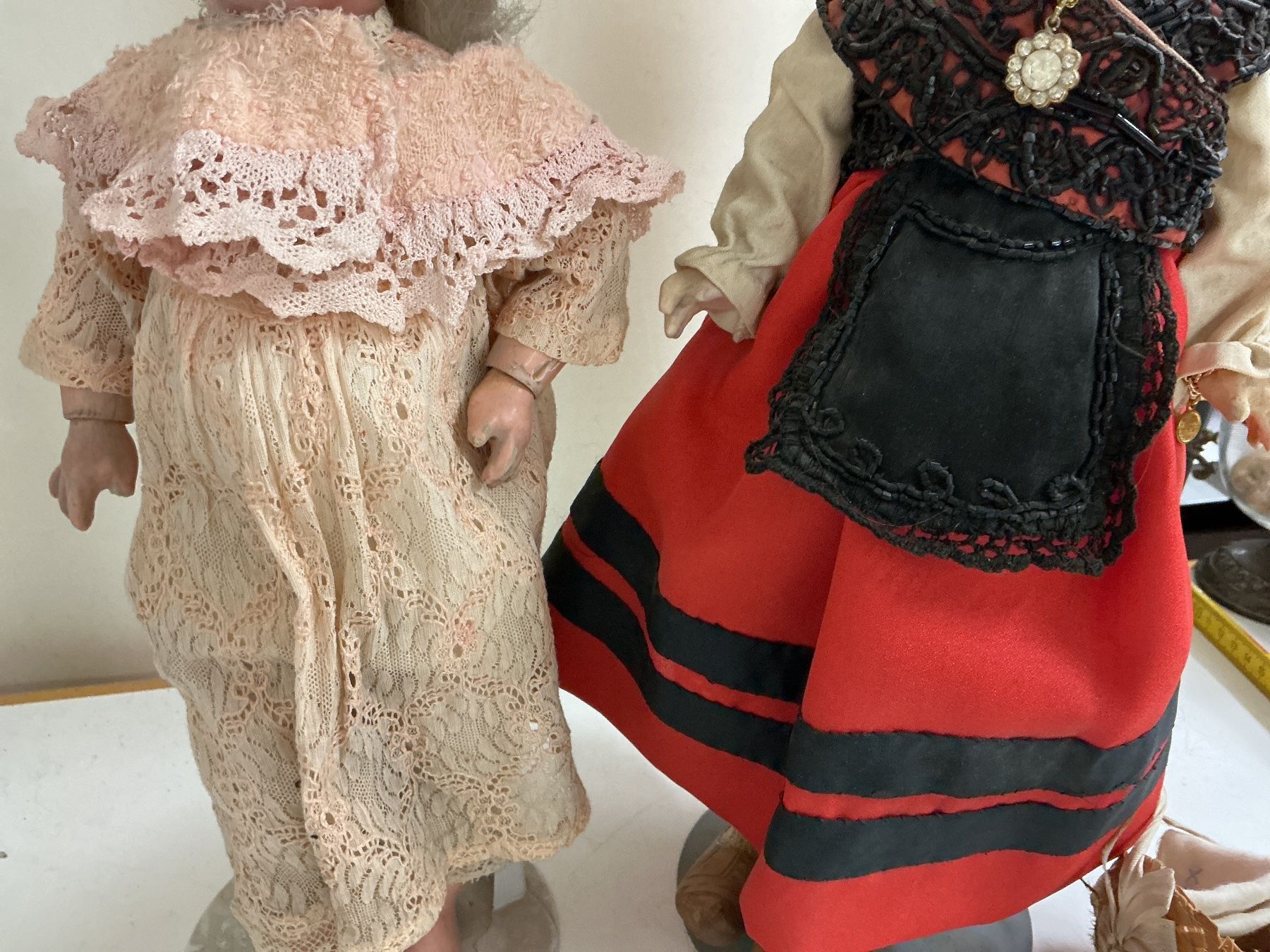 Puppen: 2 antike Puppe mit Marken – Gebraucht aus Bern von vielerart 2
