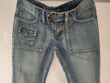 Damen Jeans mit Taschen, Grösse M Jeans blau, Top Zustand!