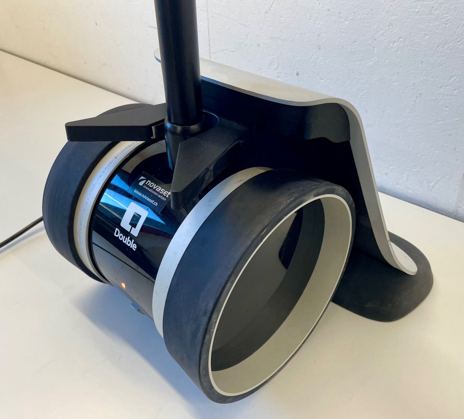 Tutte le macchine: Double Robotic Double 2 Telepresence/fahrender Roboter – Usato da Niederdorf venduto da LeptonAG 2