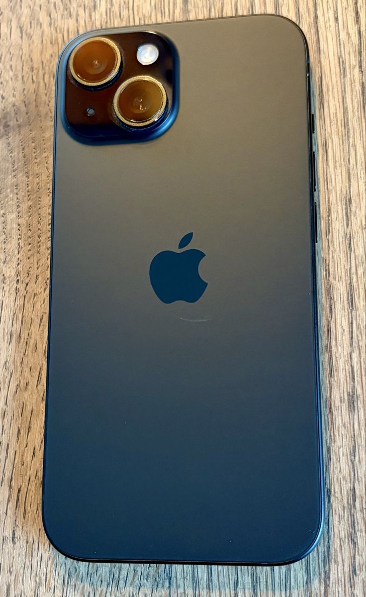 Apple Portables: iPhone 15 schwarz, 128GB – D'occasion à Ebikon par SvenKauschus 3