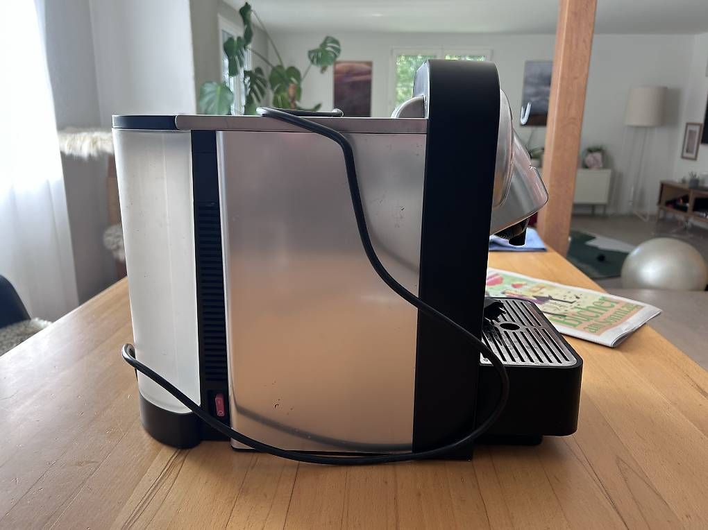 Kaffeemaschinen & Espressomaschinen: Nespresso Gemini CS 100 Pro – Gebraucht aus Weite von POster9476 1