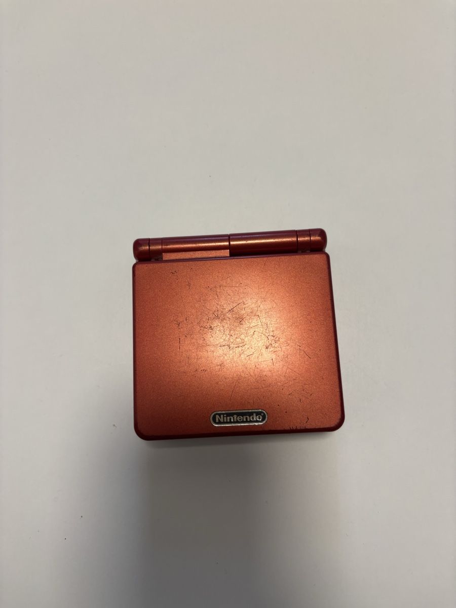 Nintendo Console: Gameboy advance rouge – Usato da La Chaux-de-Fonds venduto da DANIELA19961996