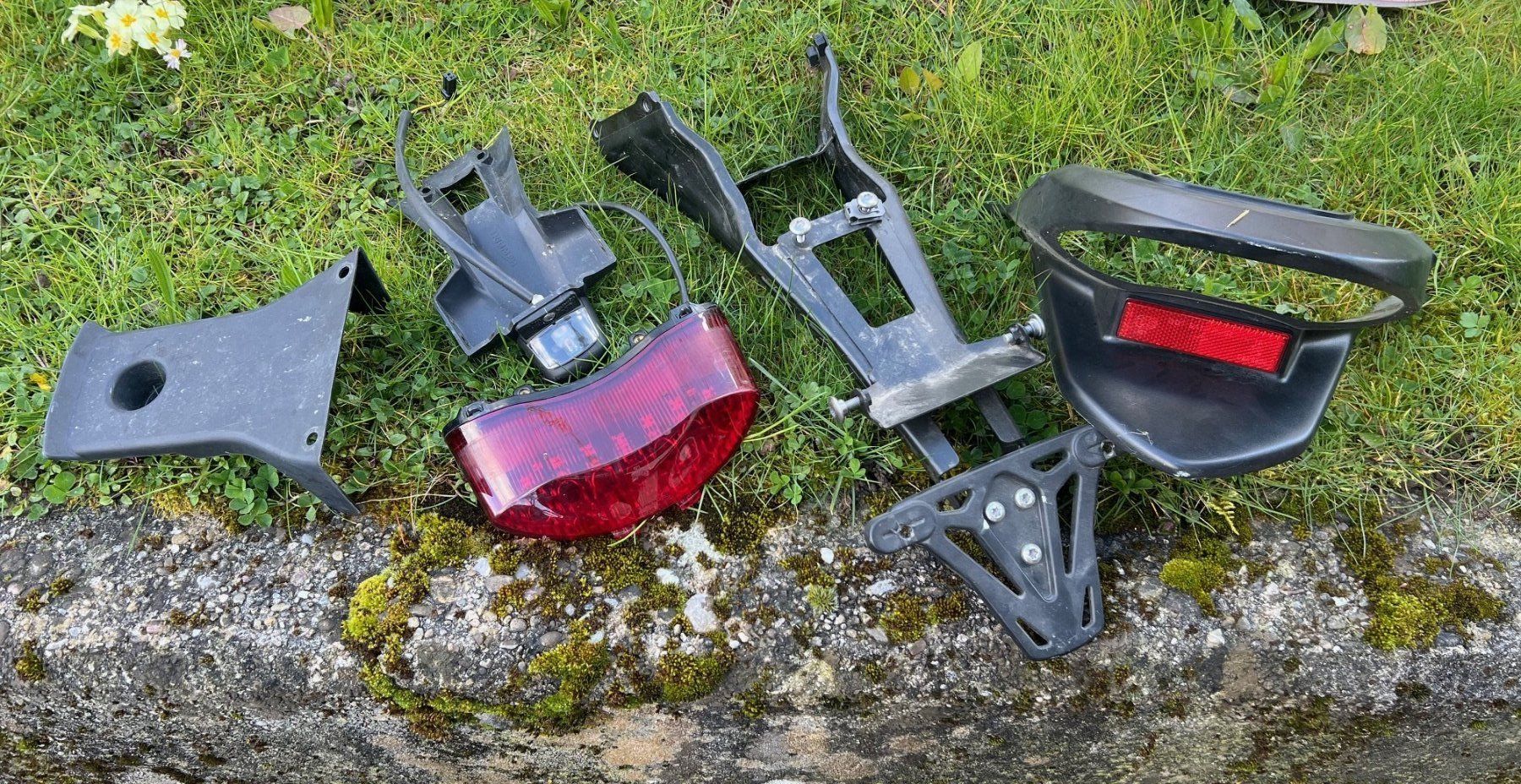 Triumph Alle Motorradersatzteile: Original ersetzteil Triumph Street triple 2011 – Gebraucht aus Vogelsang AG von Micu73