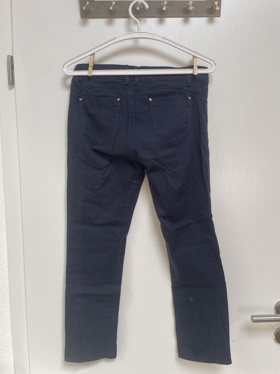 Pantaloni: Pantalons bleu marine – Usato da Corgémont venduto da Leane.Z 1