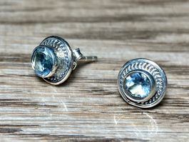feine 925 Silberohrstecker mit natürlichem Blautopas
