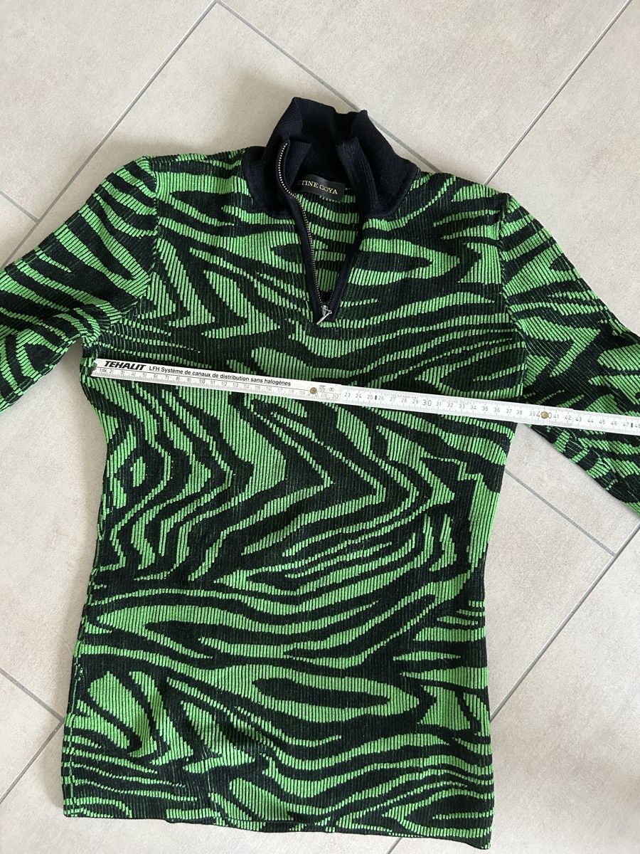 Maglioni & Felpe: Designer Pullover von Stine Goya mit Zebra-Muster, Grösse M – Usato da Niederglatt ZH venduto da veka79