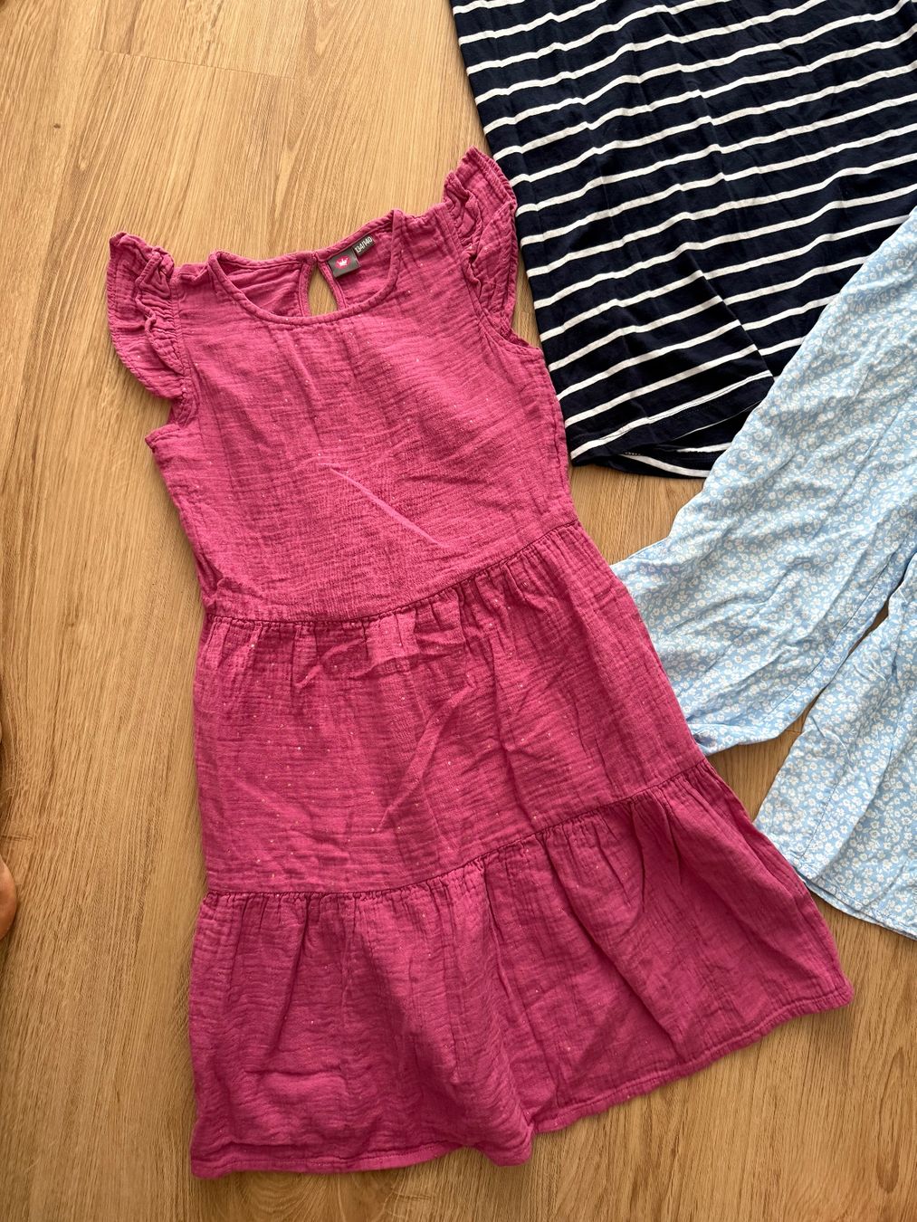 H&M Lotti & Set di vestiti: Sommerkleiderset Gr140/146 – Usato da Sarnen venduto da Pinoccio6 4