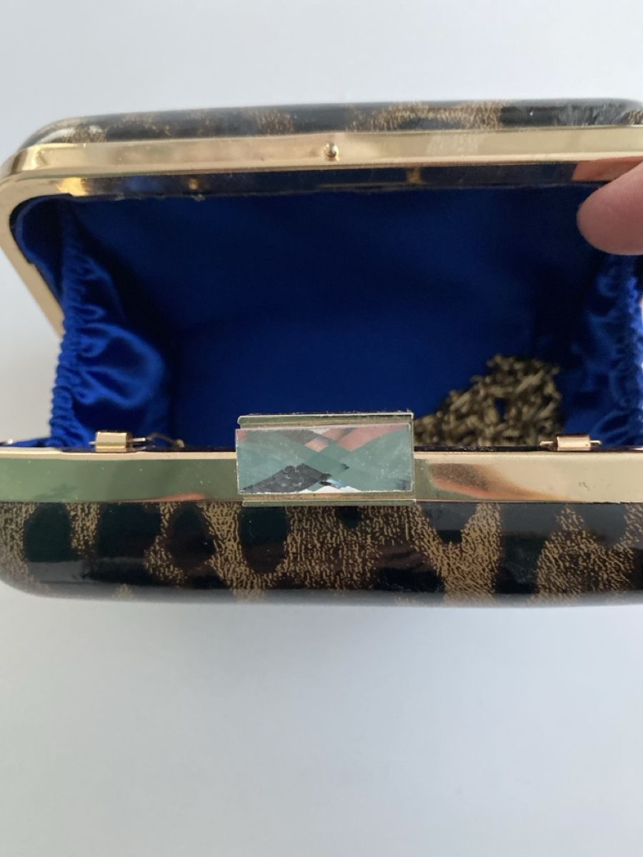 Borse da donna: Clutch klein mit Kette – Usato da Brugg AG venduto da Honeybee6 3