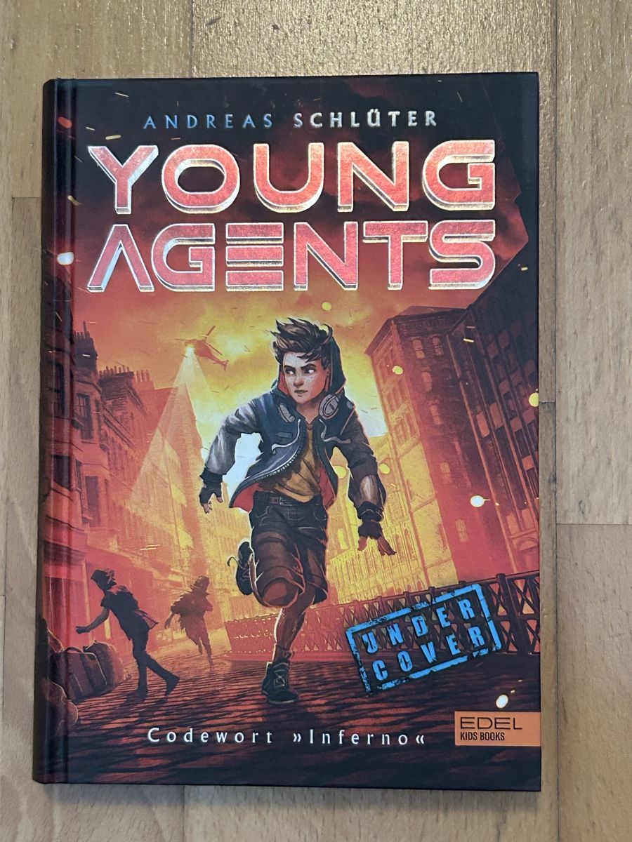 Livres: 3 Bücher: Young Agents (von Andreas Schlüter) – D'occasion à Adliswil par Hampa3 3