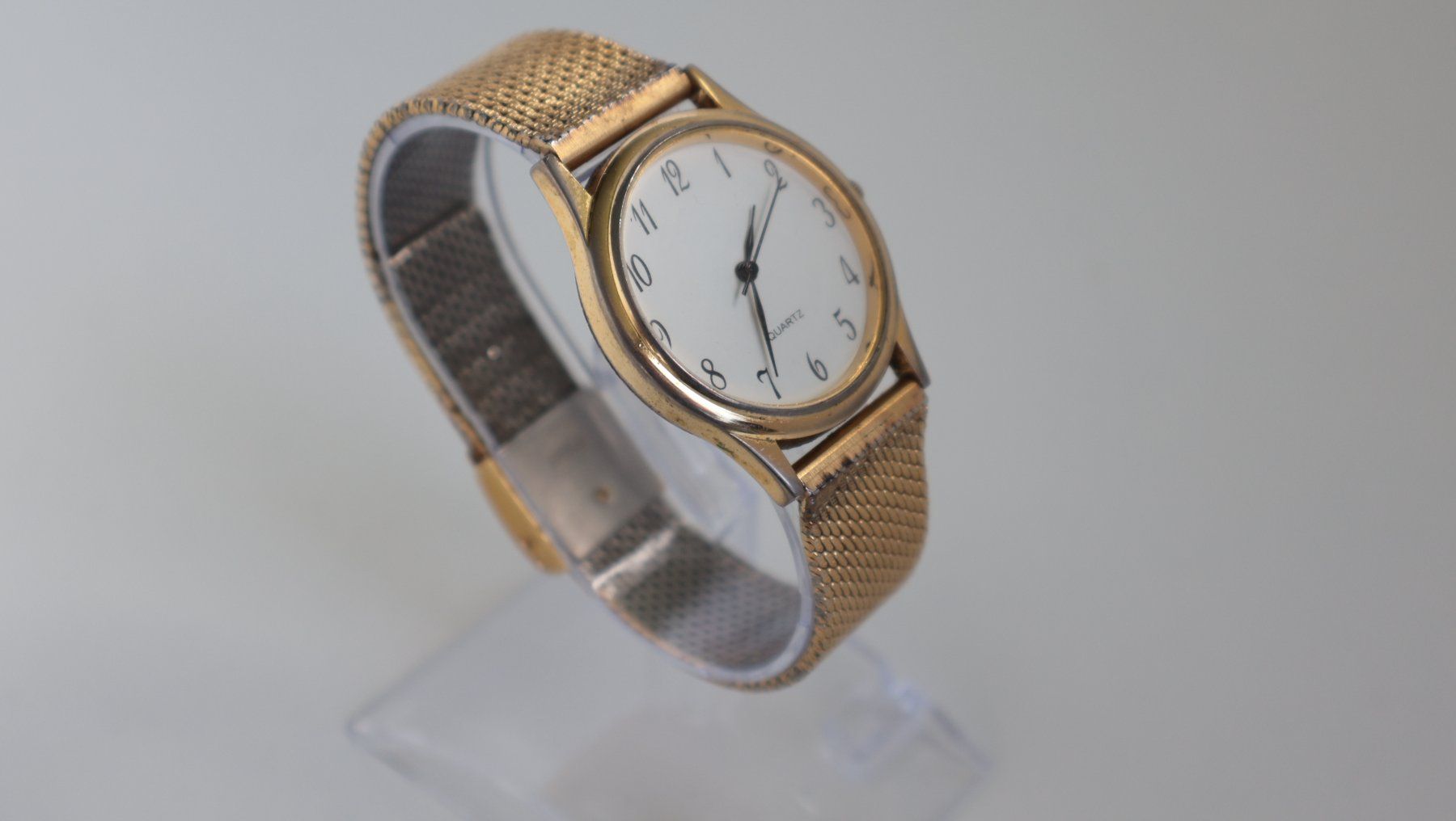 Orologi: Damen Uhr  läuft  mit Garantie – Usato da Willisau venduto da flabastian