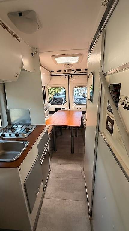 Mobilhome: Peugeot Boxer aménagé – Usato da Genève venduto da kya77 2