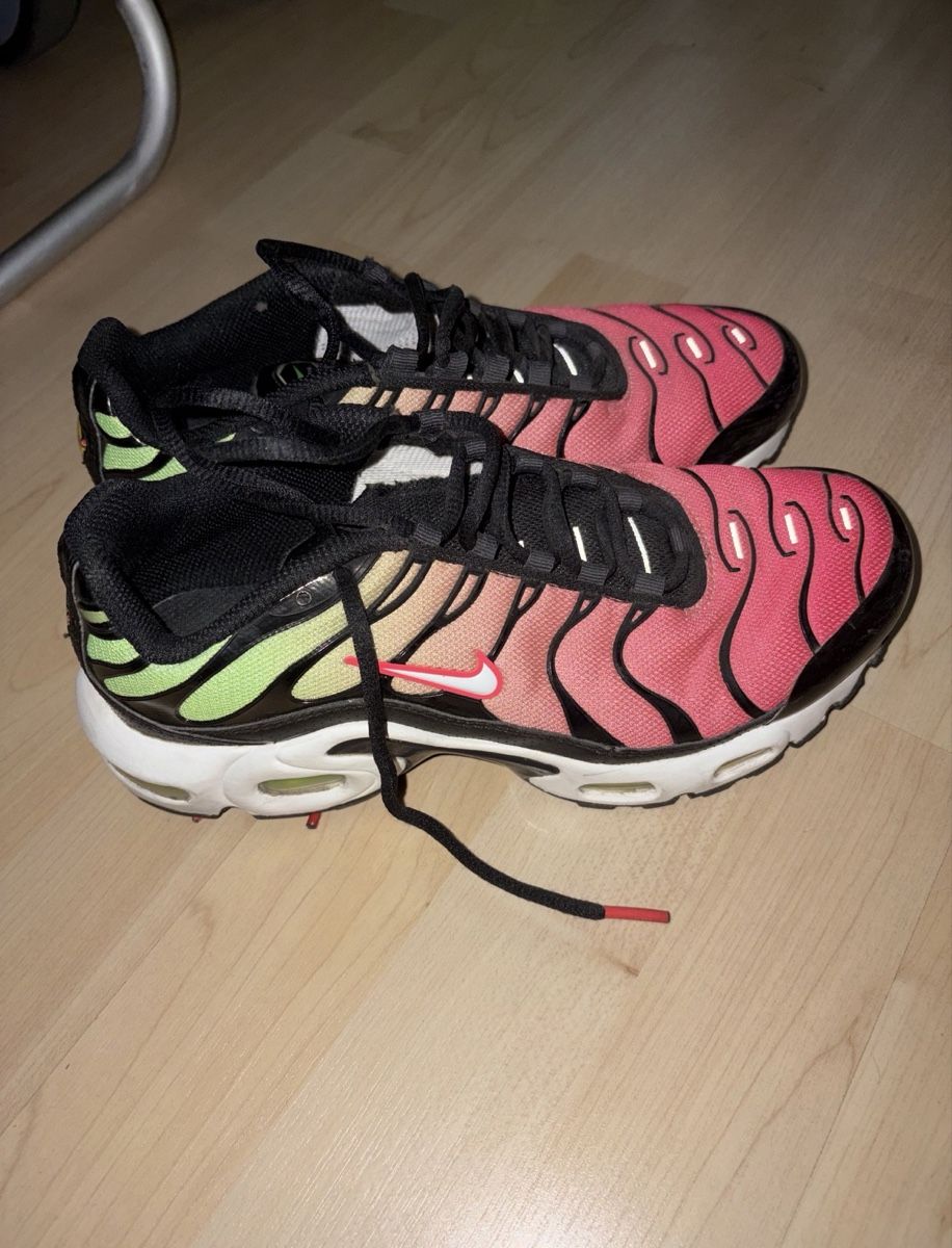 Nike Chaussures hommes: Nike TNS farbig – Neuf (Voir description) à Flüelen par therealyannic