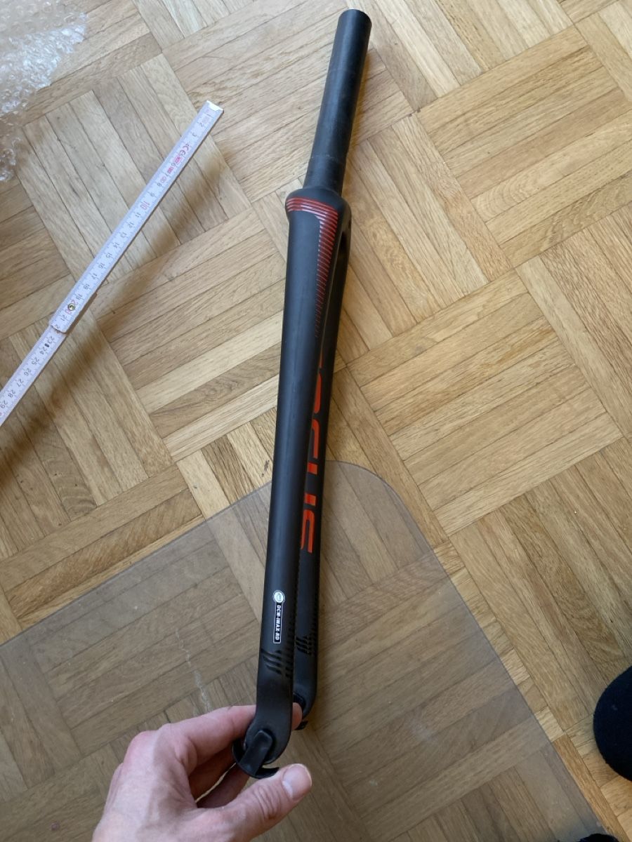 Focus Biciclette: Gabel - Focus Izalco Max (Rim) – Usato da Bellikon venduto da Ytony0 1