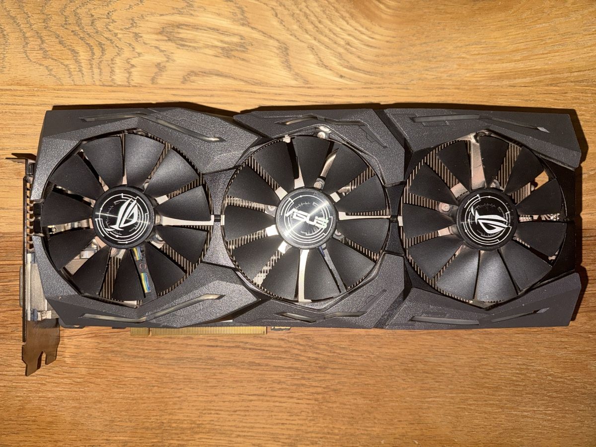 Asus Grafikkarten: ROG Strix GeForce GTX 1080Ti (14) – Gebraucht aus Baar von Accenta