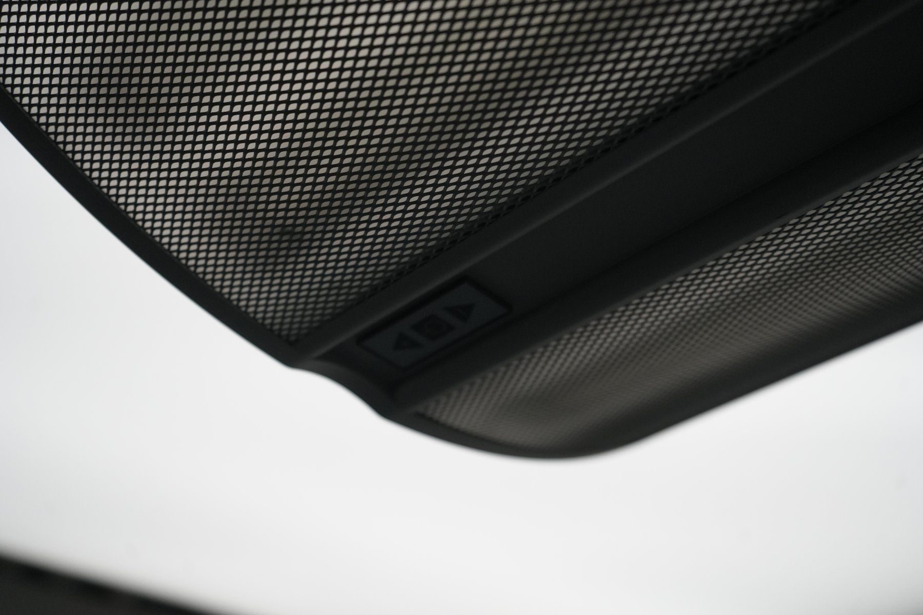 Lampade: Stehlampe Grau Metall – Usato da Safenwil venduto da EFAGSafenwil5745 1