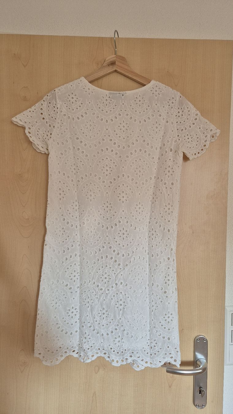 Kleider: Weisses Kleid – Gebraucht aus Winterthur von vss_h665 1