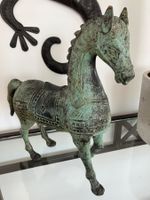 Cheval en métal