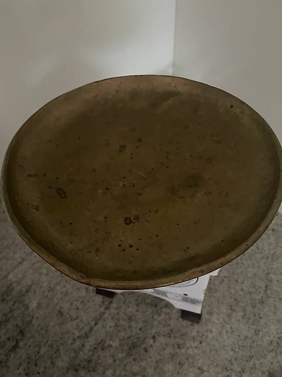 Accessori da laboratorio: Alte antike Waage – Usato da Neuwilen venduto da bobbel01 1
