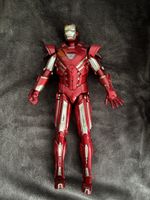 SILVER CENTURION MARK XXXIII, HOT TOYS IRON MAN 3, 1/6 SCALE