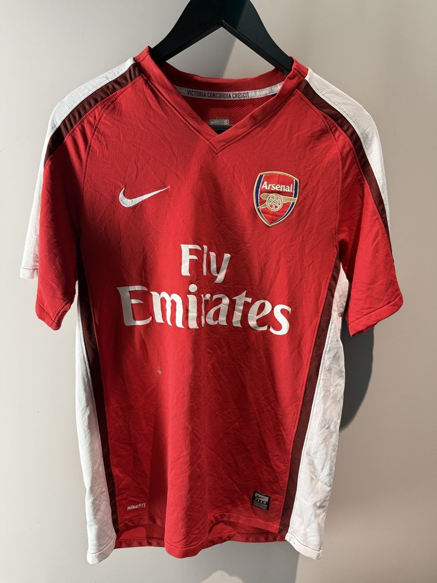 Arsenal Canottiere & Pantaloni: Arsenal home shirt 2008/10 – Usato da GENEVE venduto da mchb