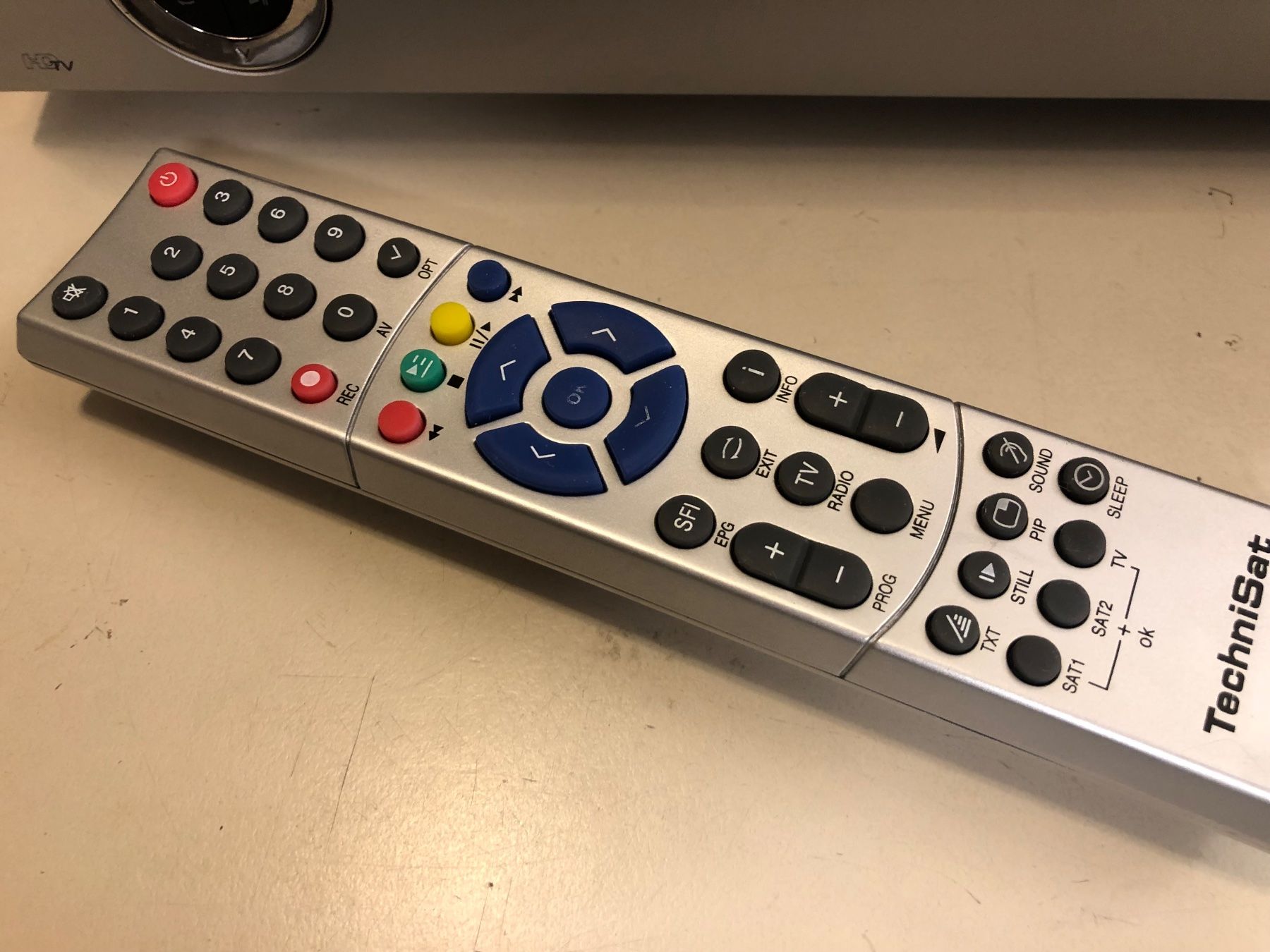 Fernbedienungen: Fernbedienung Technisat FBPVR235S – Gebraucht aus Neerach von Arbimus 2