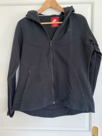 Pull Nike L