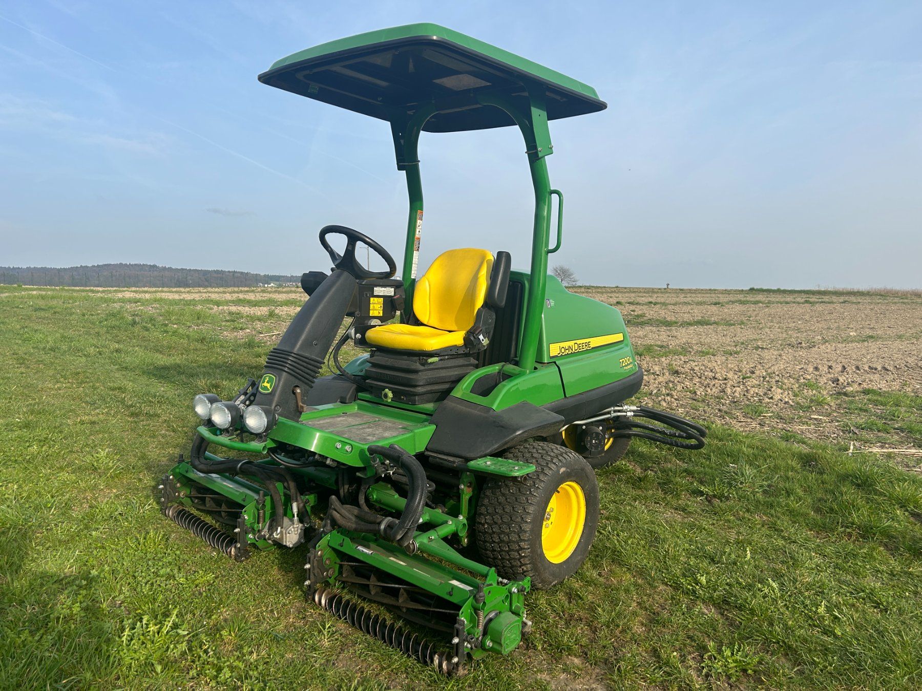 John Deere Tagliaerba: John Deere 7200A Spindelmäher Rasenmäher – Usato da Oberglatt ZH venduto da dealer1936
