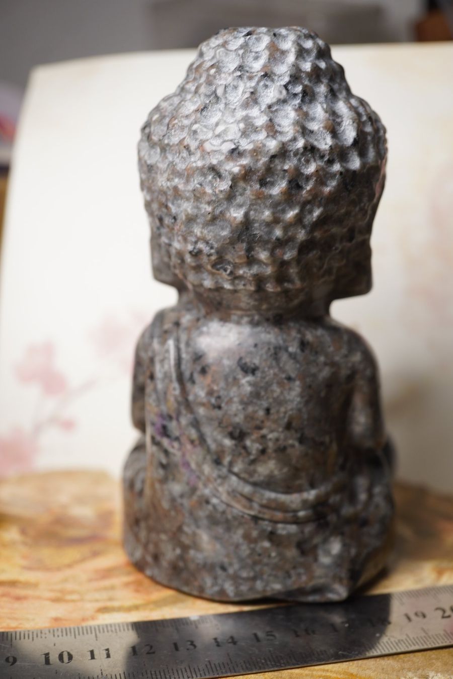 Minerali & Pietre curative: Yooperlit UV  Aktive   Buddha XL   15cm x  7cm – Nuovo e nell'imballaggio originale da Eschenbach SG venduto da topstone 9