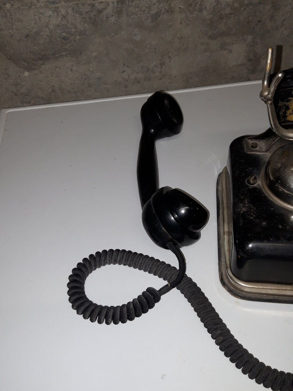 Telefone: ANTIKES TELEPHON – Gebraucht aus Schangnau von Arnika56 1