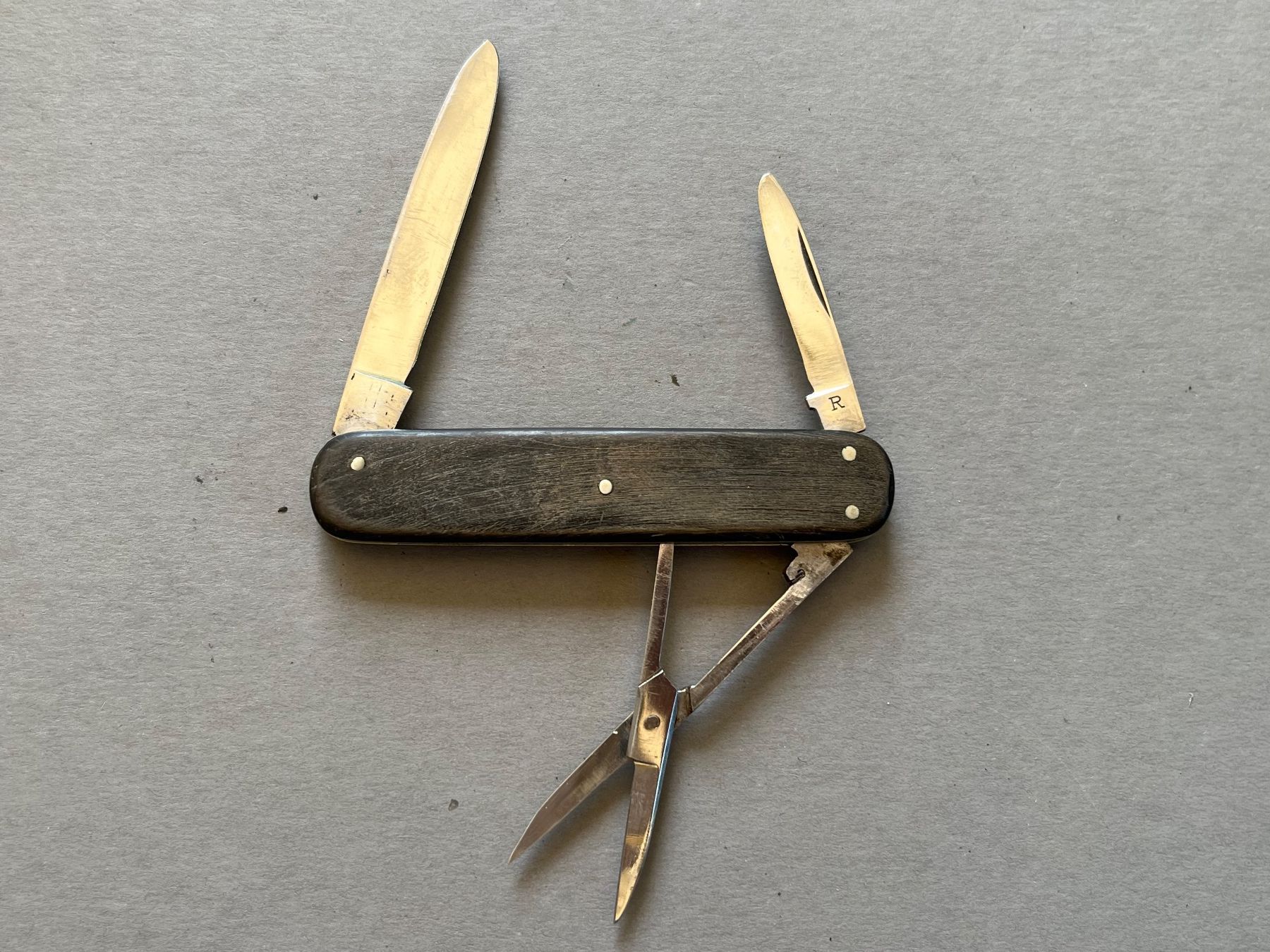 Solingen Couteaux de poche: Altes Sackmesser 80 mm - Horn – D'occasion à Zürich par FV.vintage 1