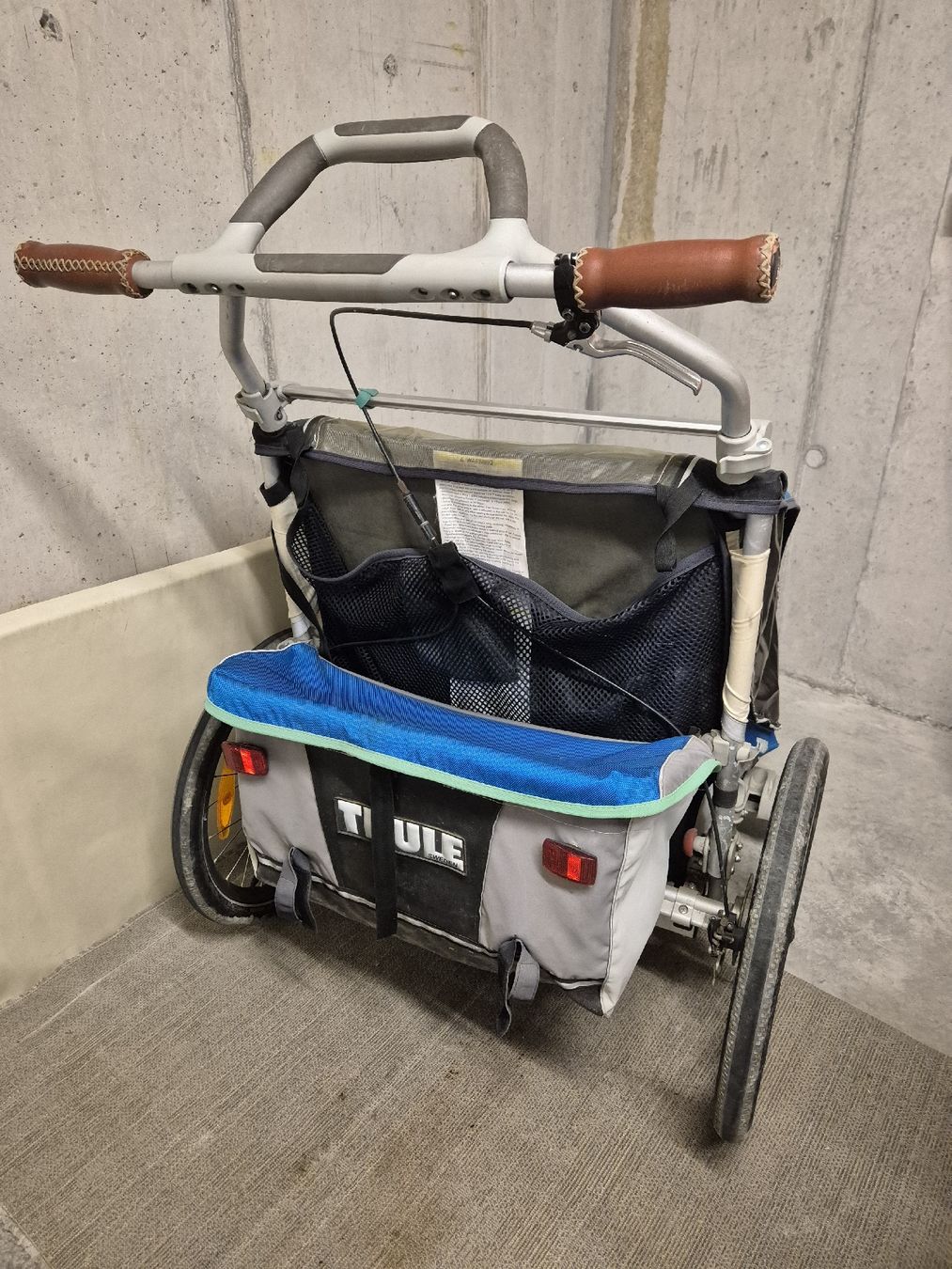 Thule Kinderwagen: Thule Chariot CX2  – Gebraucht aus Hinwil von sportyfisch79 3