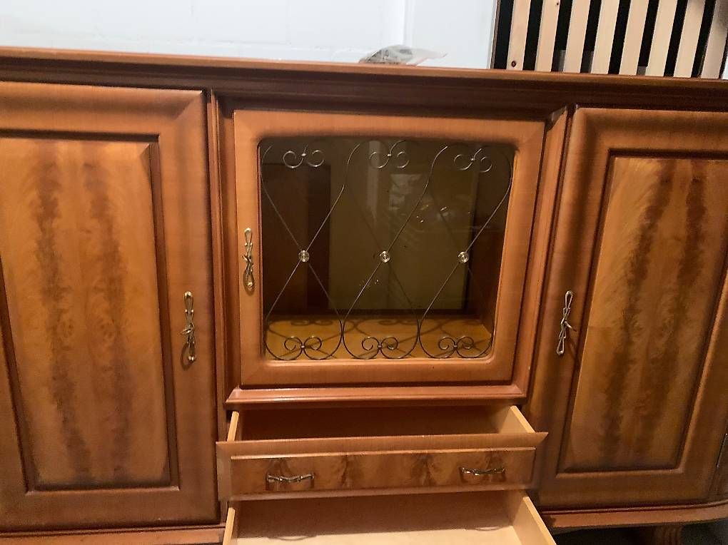 Vetrine: Antik Vitrine aus Massivholz – Usato da Zollikofen venduto da alm_r6f5 1