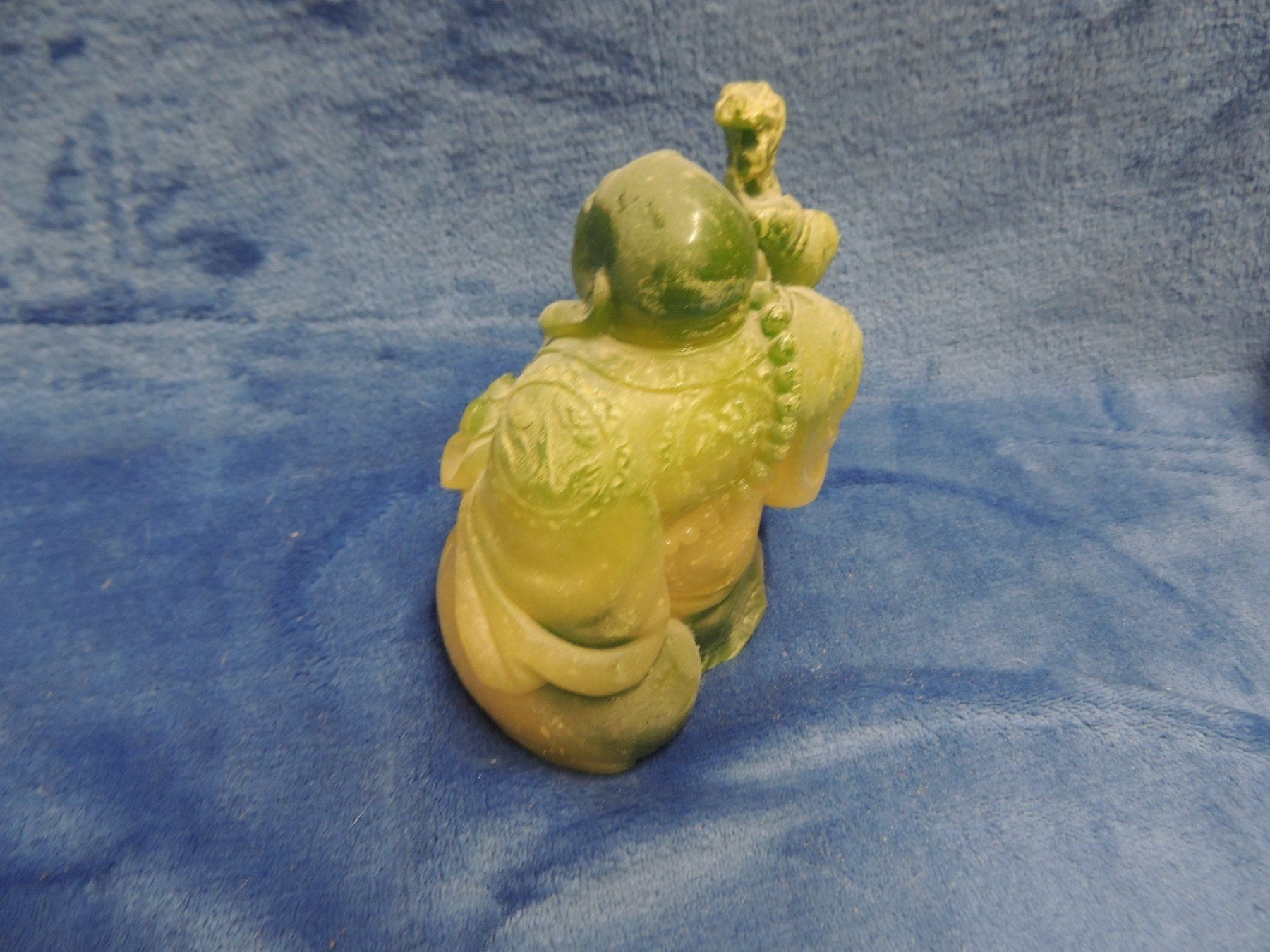 Statuette: Buddha grün/gelb aus Kunststoff – Usato da Mollis venduto da Hg 1