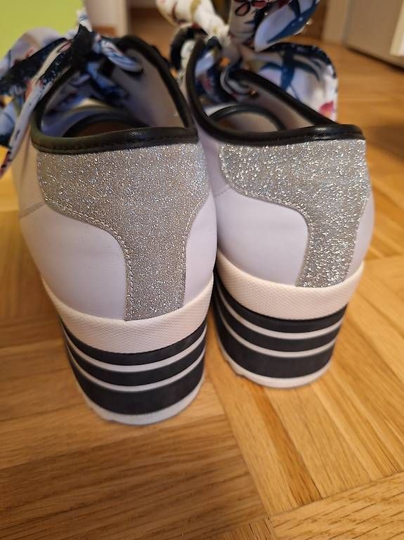 Tata Scarpe da donna: Tata Italia Schuhe, Grösse 40 – Usato da Möhlin venduto da MariaRi 1