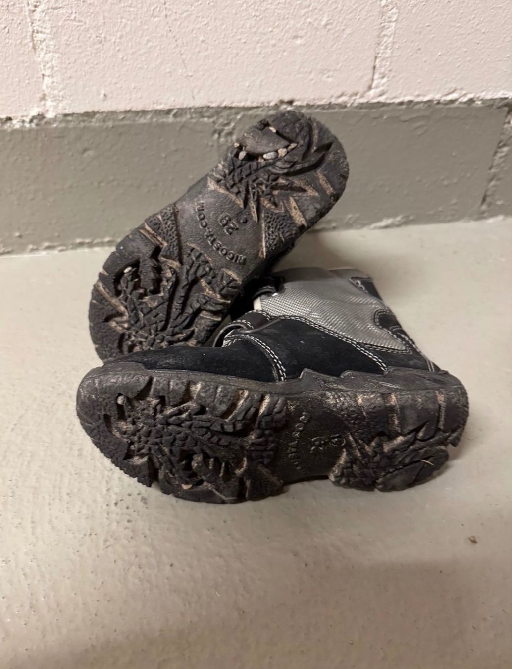 Scarpe per ragazzi: Kinder Winter Schuhe Grösse 29 – Usato da Zürich venduto da zd_1965 4