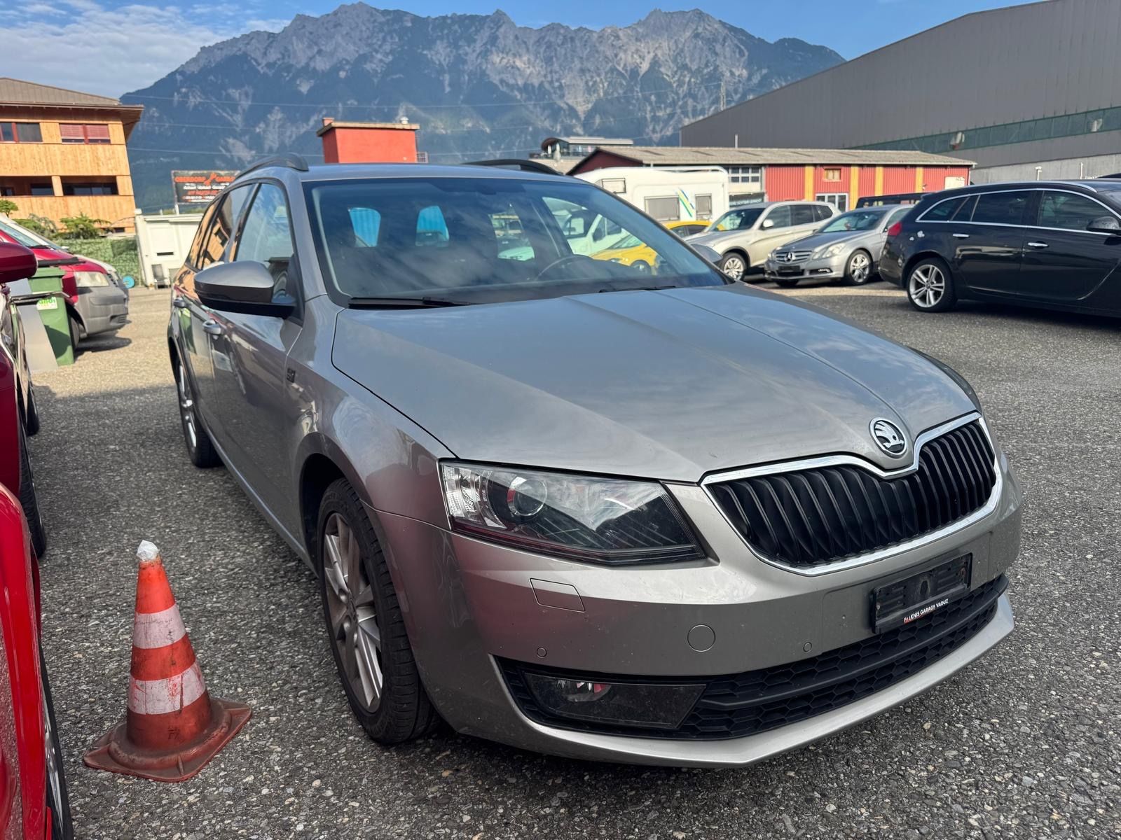 Skoda Autos: SKODA OctaviaC 1.6D4x4 – Gebraucht aus Eschen von kingkong010