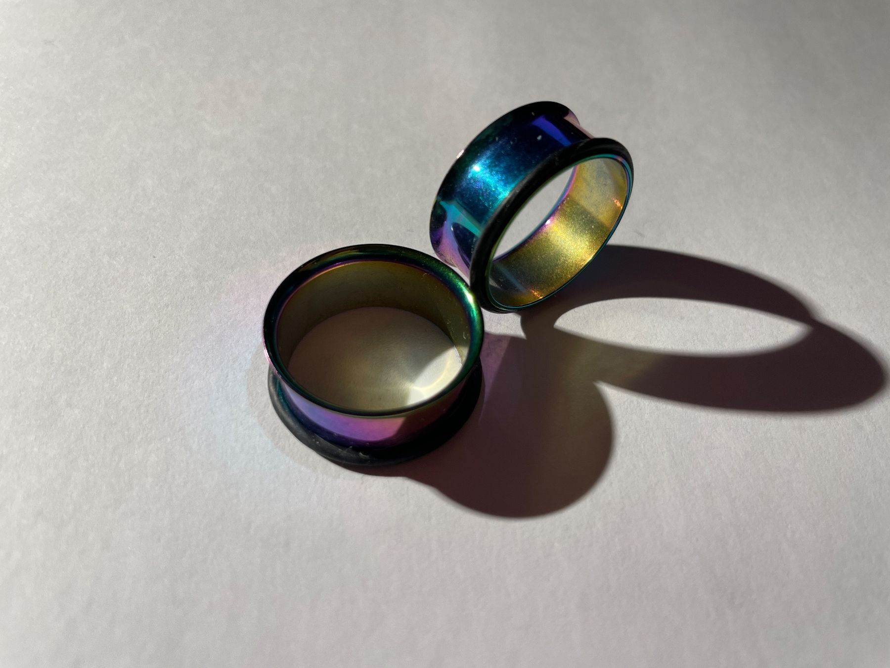 Orecchini pendenti & Orecchini a lobo: Metal Tunnel 22mm – Usato da Winterthur venduto da Siebeschloefer