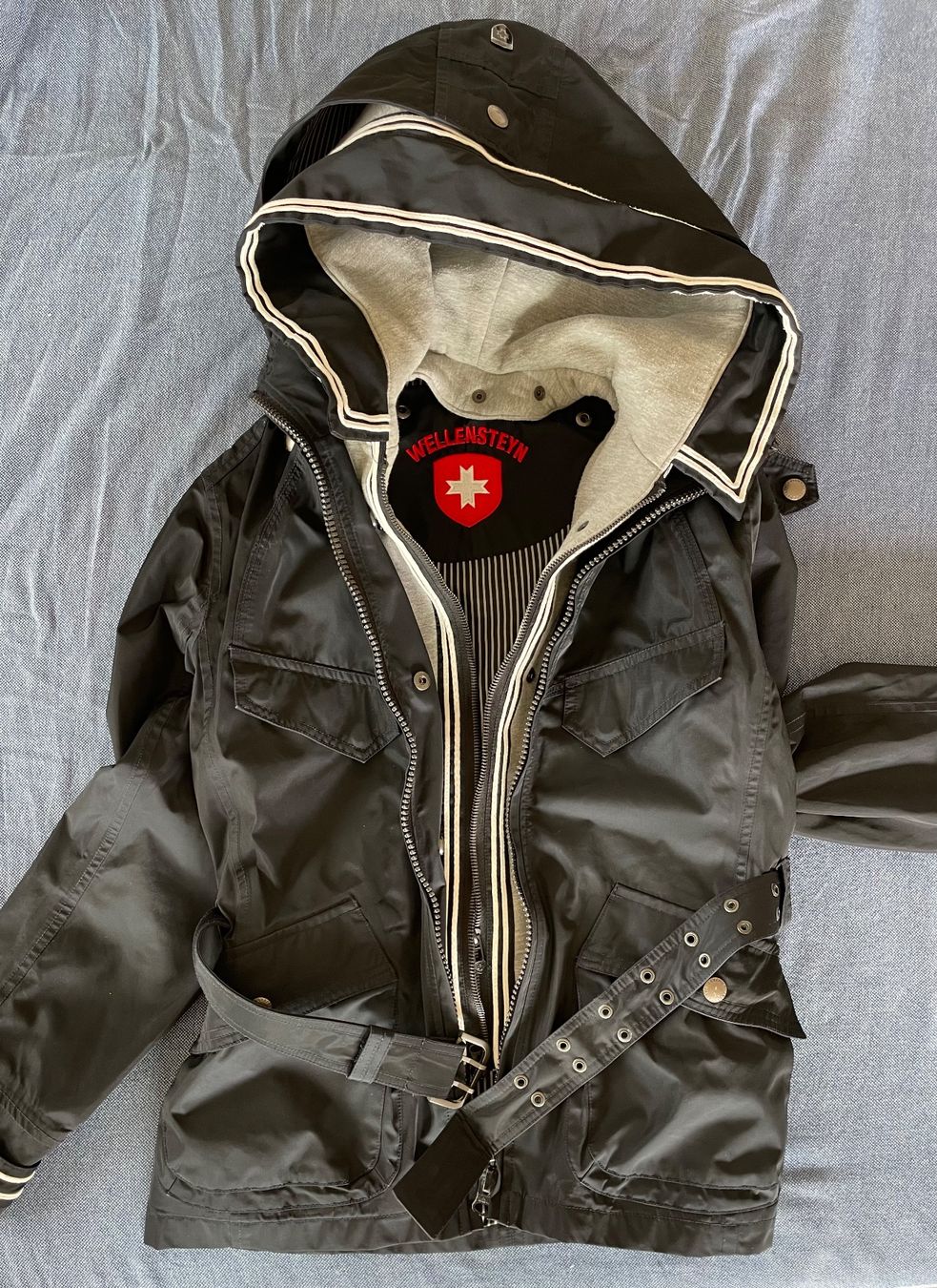 Wellensteyn Giacche: Schicke Wellensteyn-Regenjacke – Usato da Zollikon venduto da Chr_qb72