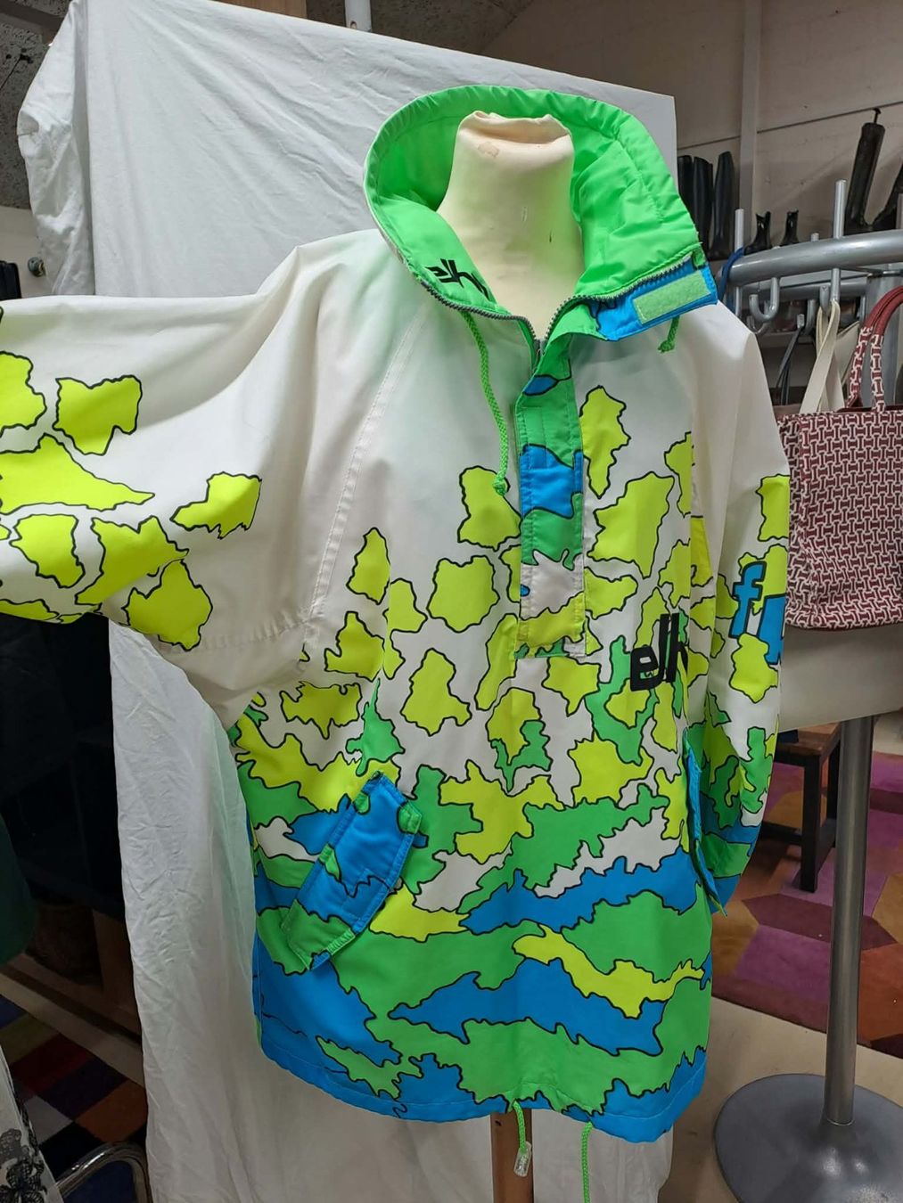 Giacche: Veste Elho – Usato da La Chaux-de-Fonds venduto da Emmaus2300CDF 1